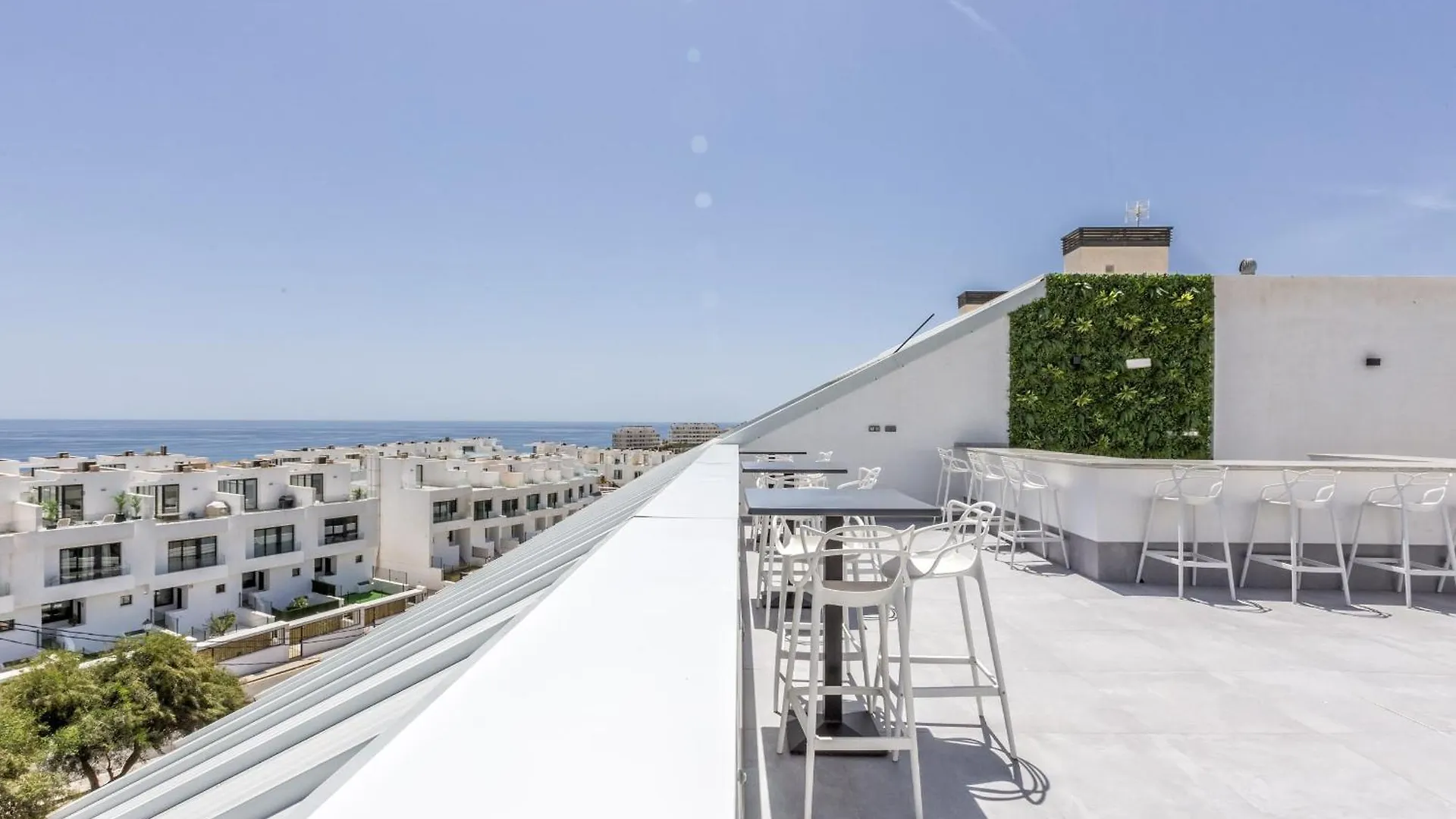 Vivi Homes - Luca Pool, Gym, Spa & Sea View Fuengirola España