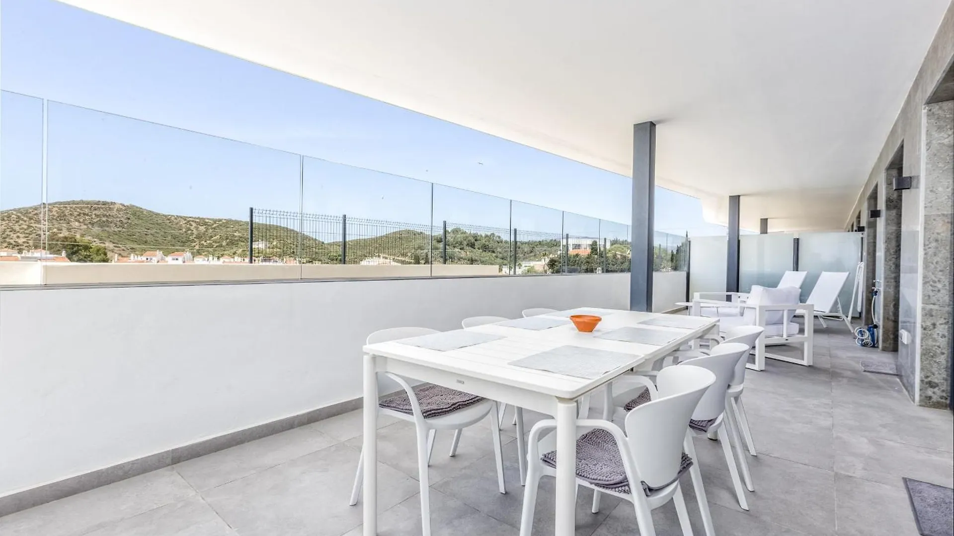 Vivi Homes - Luca Pool, Gym, Spa & Sea View Fuengirola 0*,  España