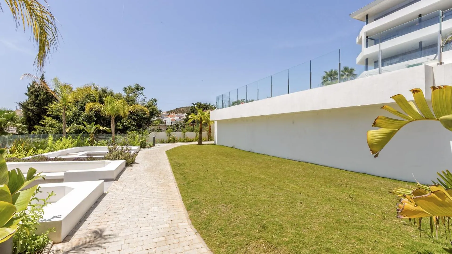 Apartamento Vivi Homes - Luca Pool, Gym, Spa & Sea View Fuengirola