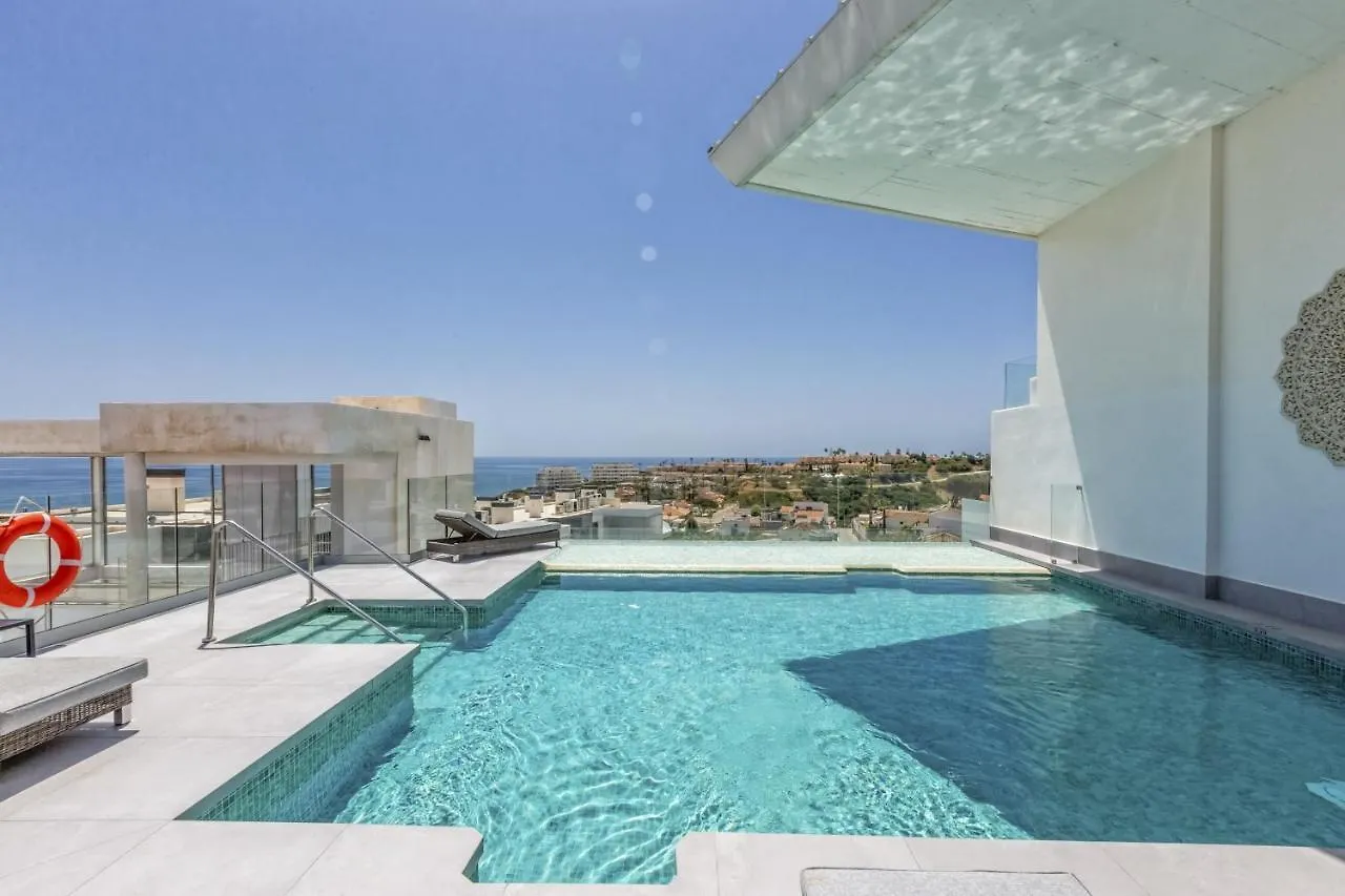Vivi Homes - Luca Pool, Gym, Spa & Sea View Fuengirola