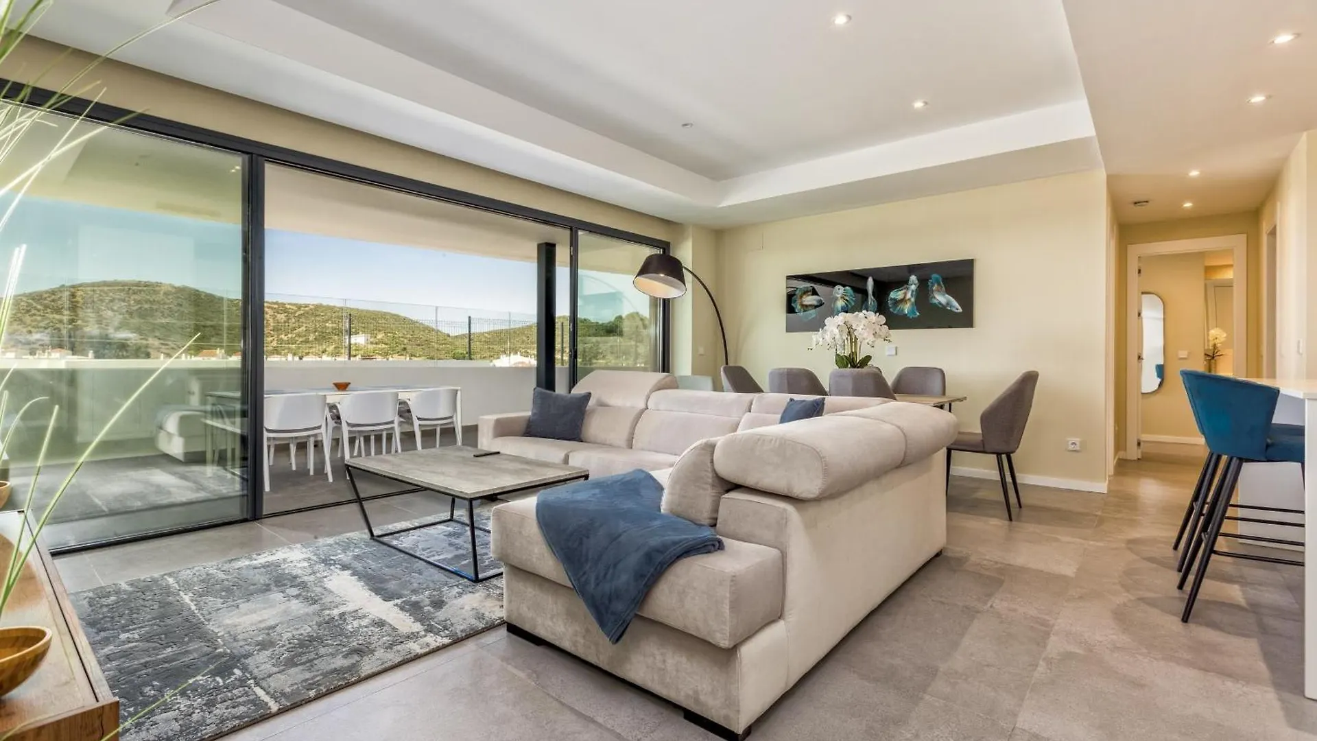 Apartment Vivi Homes - Luca Pool, Gym, Spa & Sea View Fuengirola